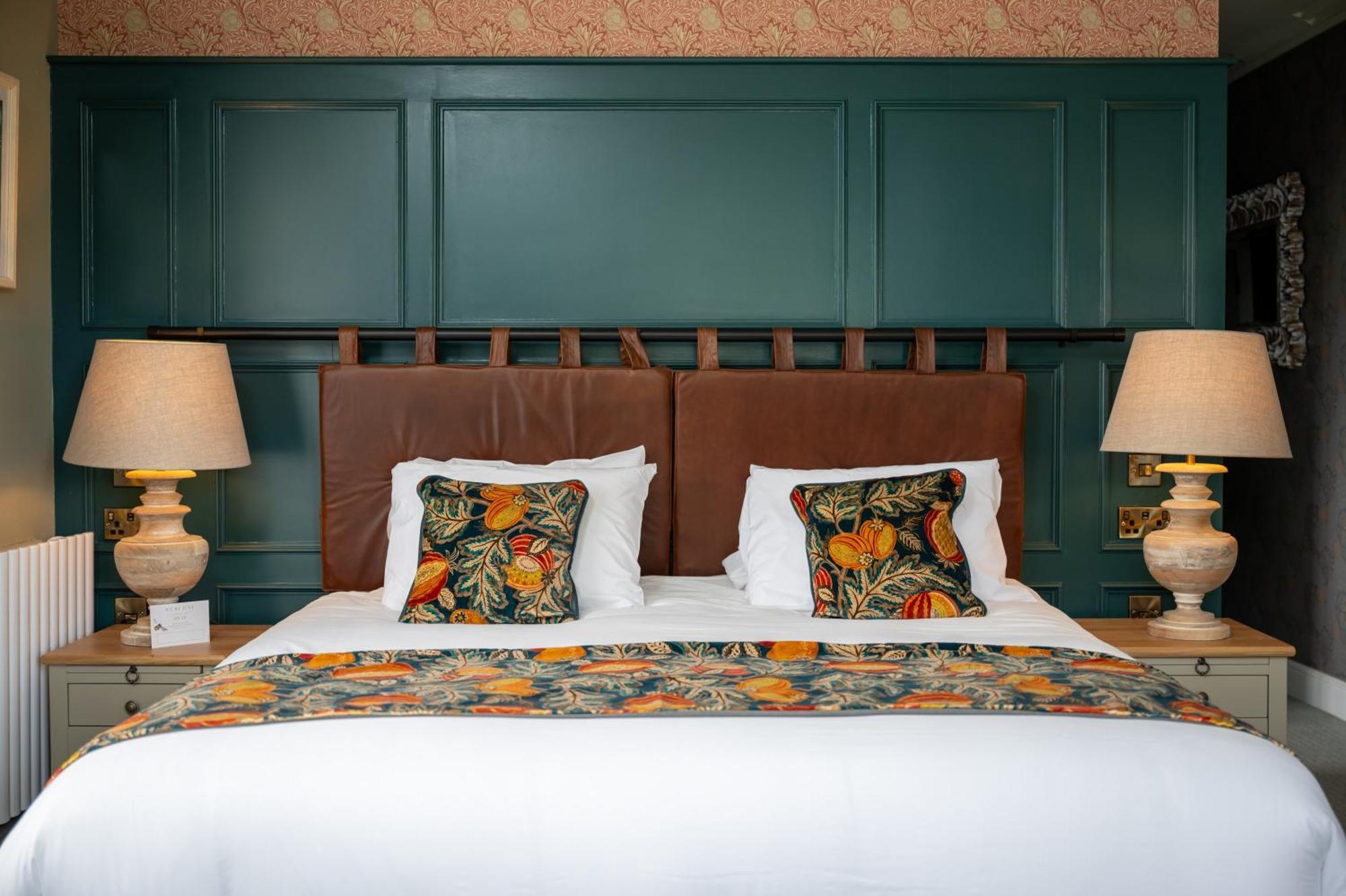The Royal Inn By Chef & Brewer Collection Portishead Extérieur photo