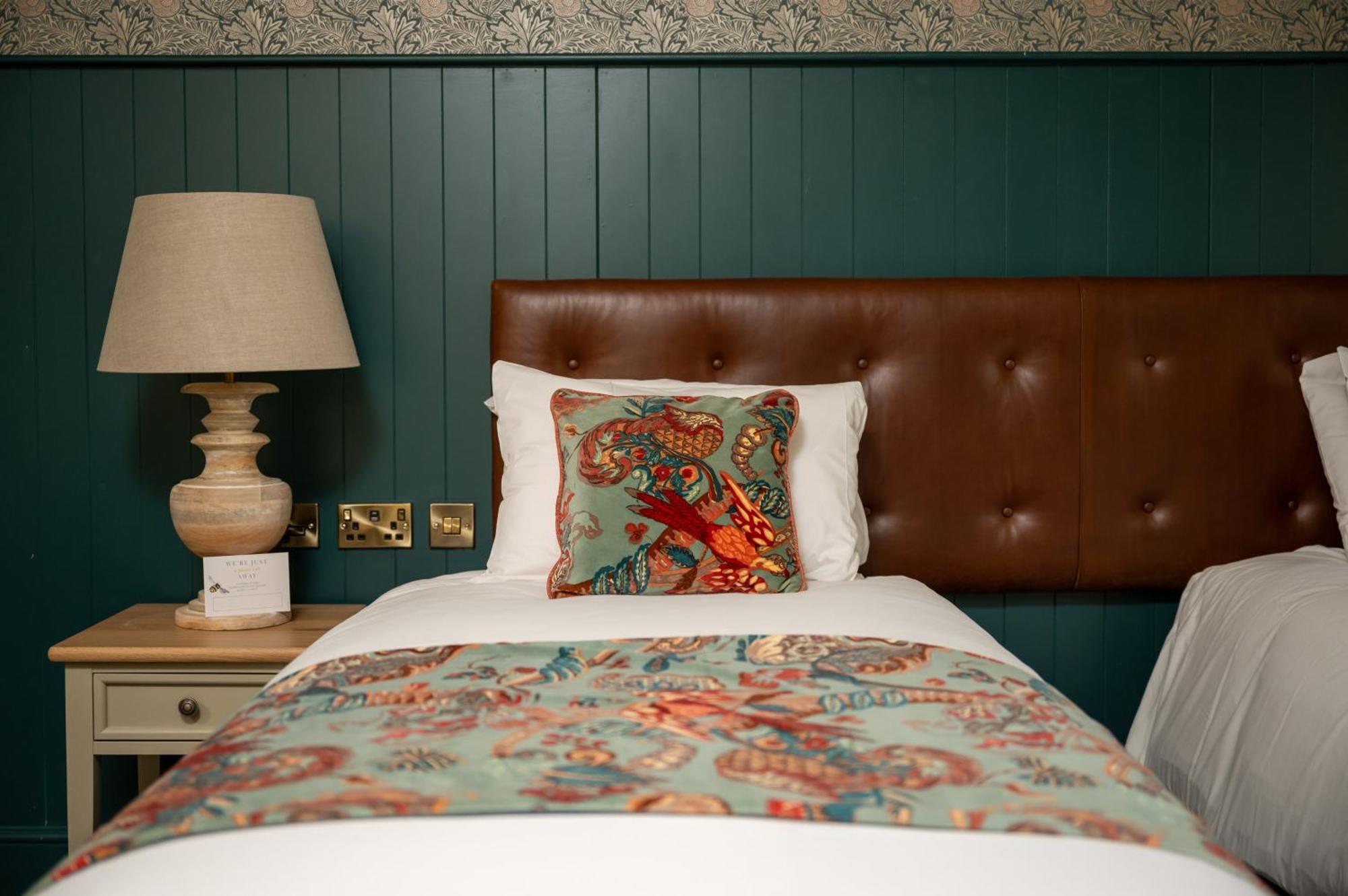 The Royal Inn By Chef & Brewer Collection Portishead Extérieur photo