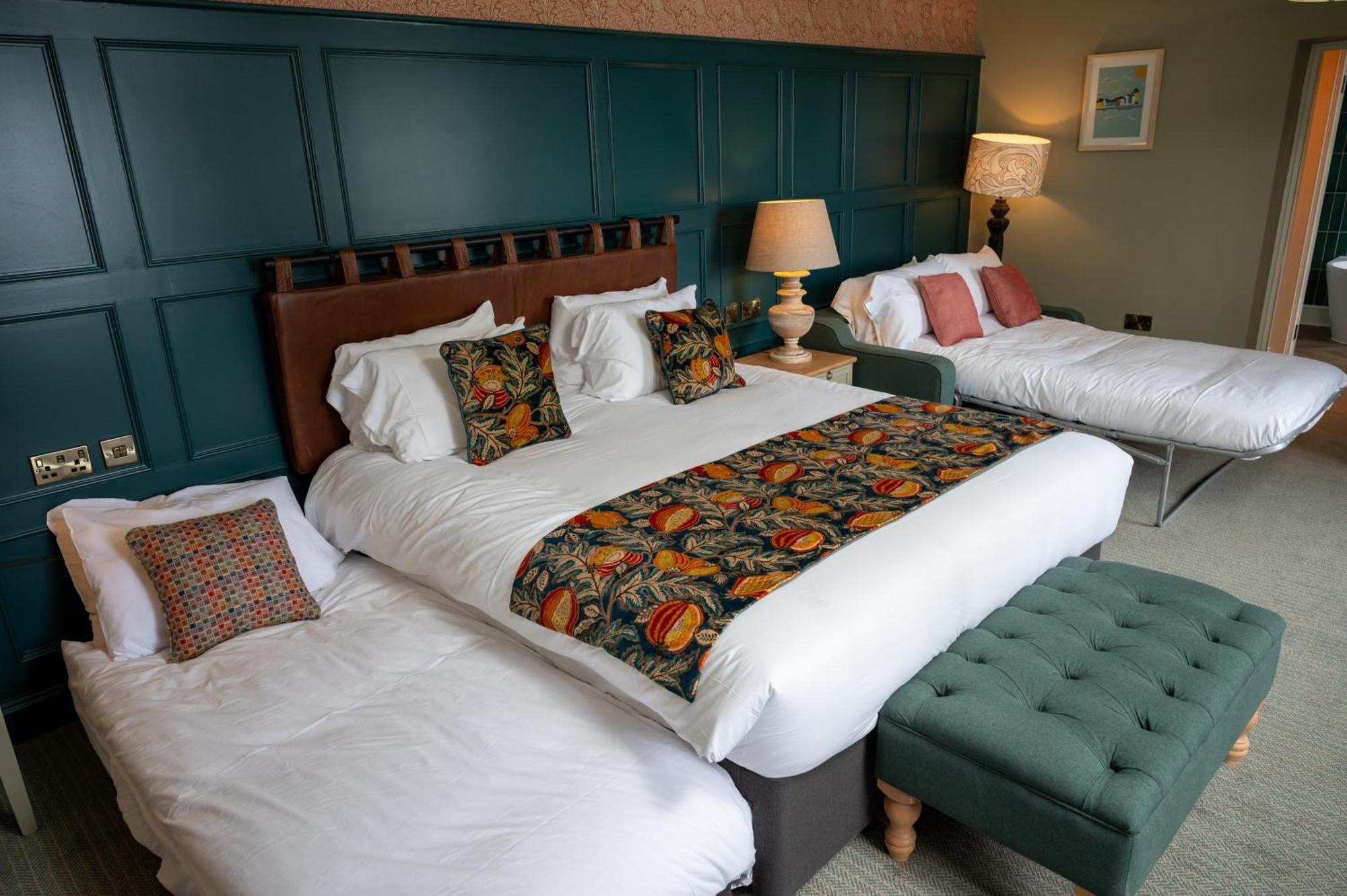 The Royal Inn By Chef & Brewer Collection Portishead Extérieur photo