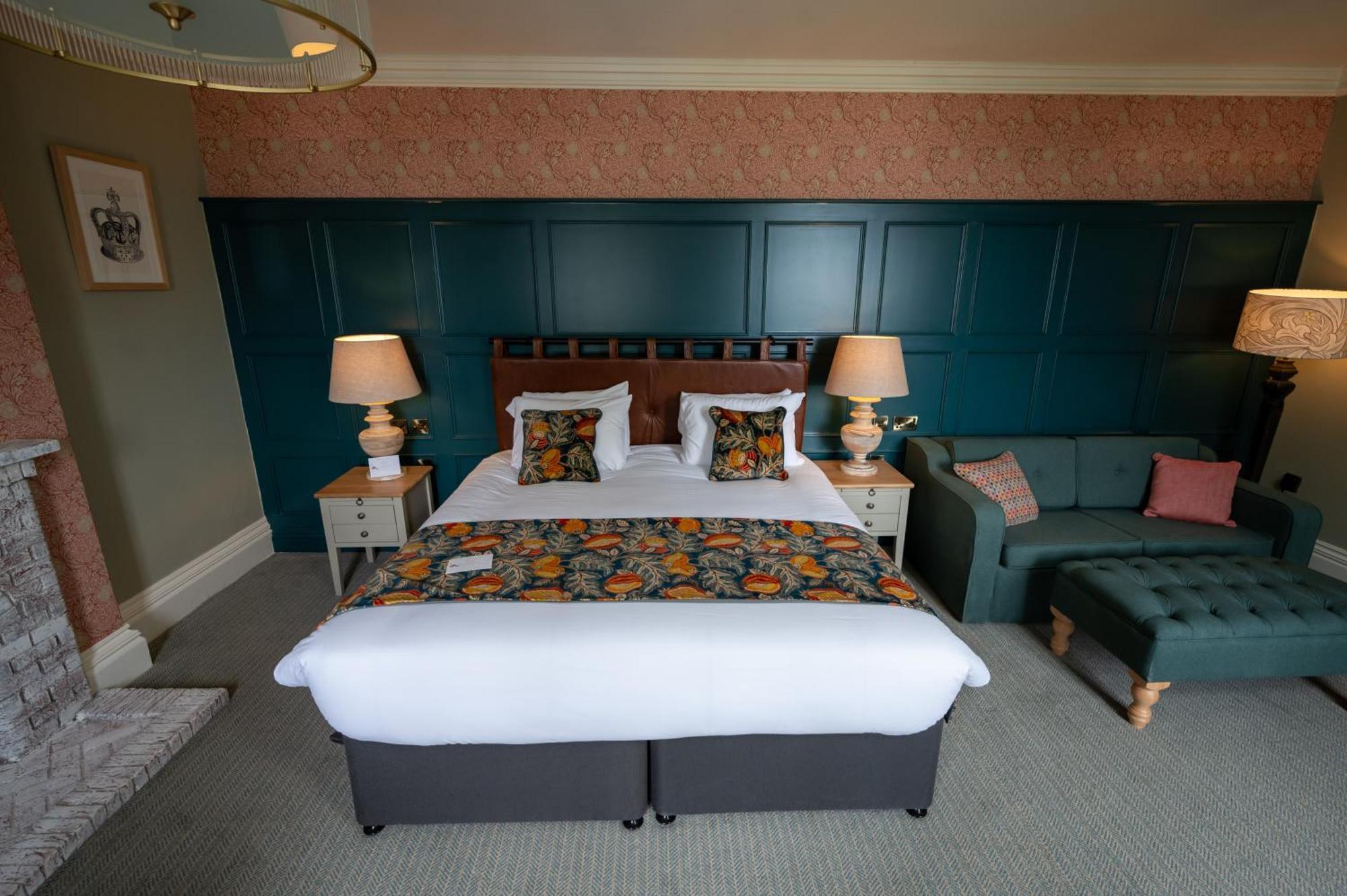 The Royal Inn By Chef & Brewer Collection Portishead Extérieur photo